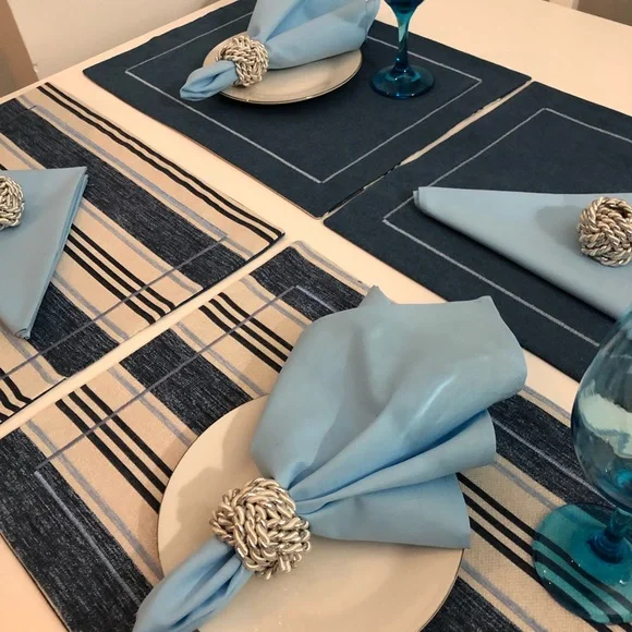 Placemats - Picture 3 of 15